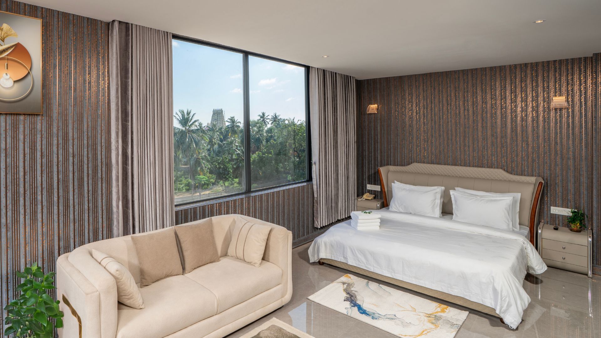Hotel Sri Ashvik Rameswaram Superior King Room with Temple View